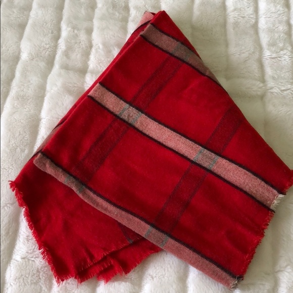 Zara Accessories - ZARA Blanket Scarf